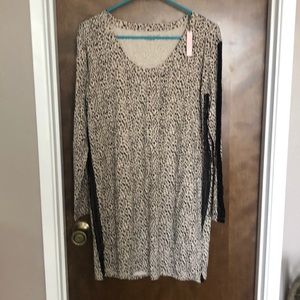 NWT Victoria’s Secret night gown